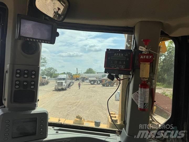 CAT D 8 T WDA Bulldozer på larvebånd