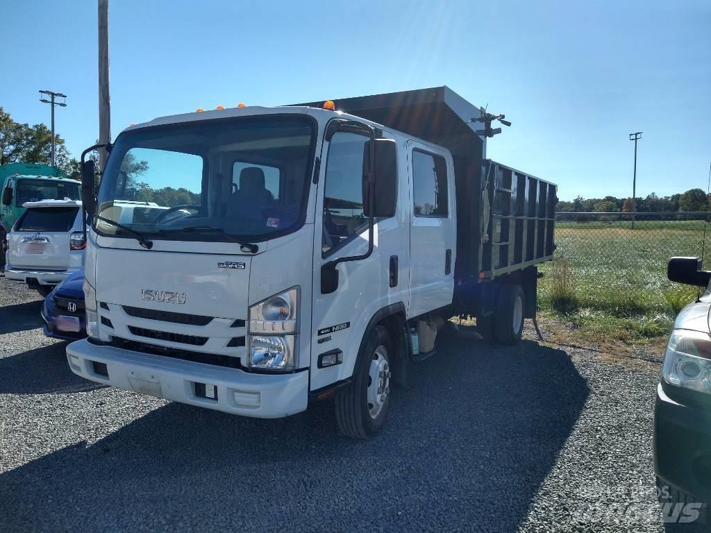 Isuzu NRR Lastbiler med tip