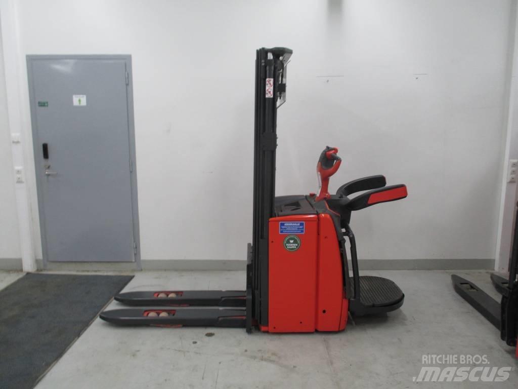 Linde L14 AP Selvkørende stablere