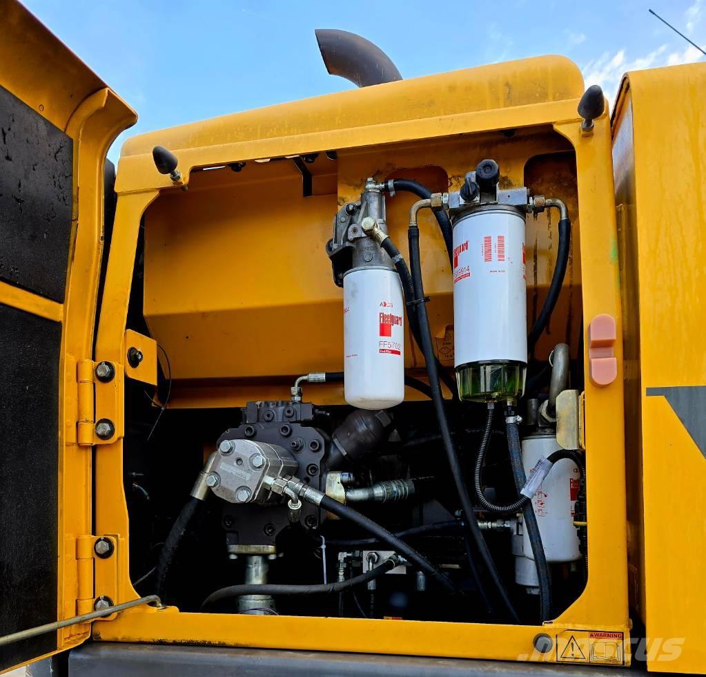 Volvo EW 140 C Gravemaskiner på hjul