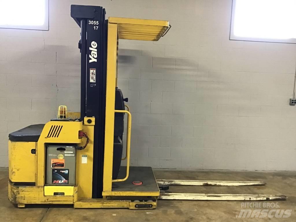 Yale OS030EFN24TE095 Plukketruck, medium