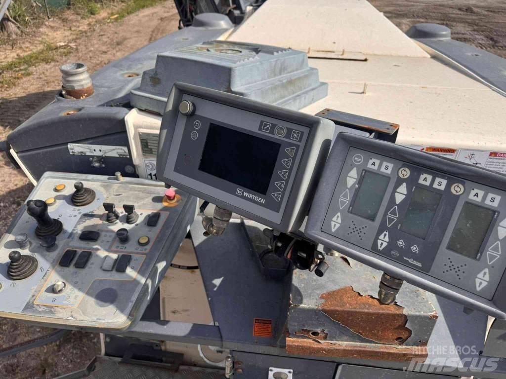 Wirtgen W250 Asfalt-koldfræsere