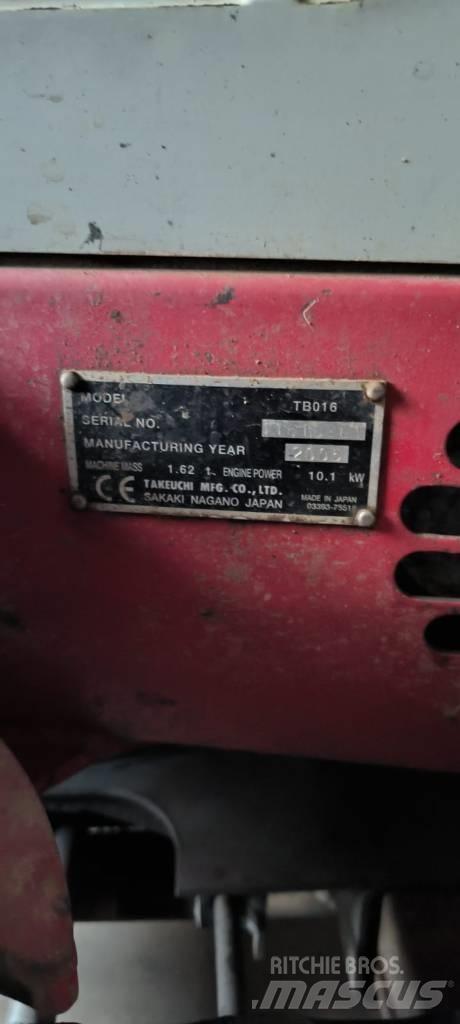 Takeuchi TB016 Minigravemaskiner