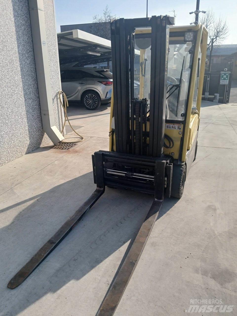 Hyster J1.6XNMWB El gaffeltrucks
