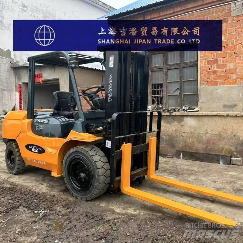 Toyota 5 ton Diesel gaffeltrucks