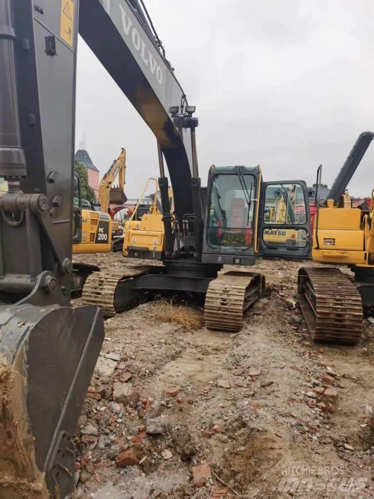 Volvo EC 210 DL Gravemaskiner på larvebånd