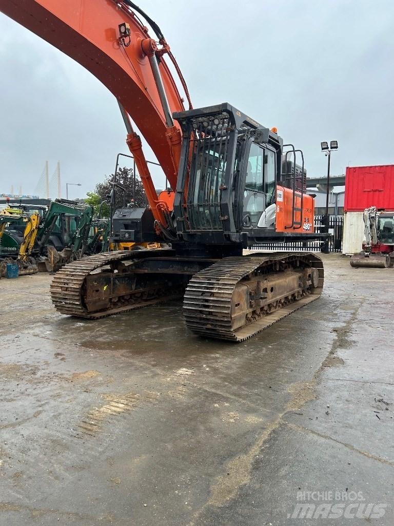 Hitachi 490 Gravemaskiner på larvebånd