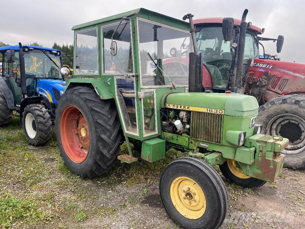 John Deere 1630 Traktorer