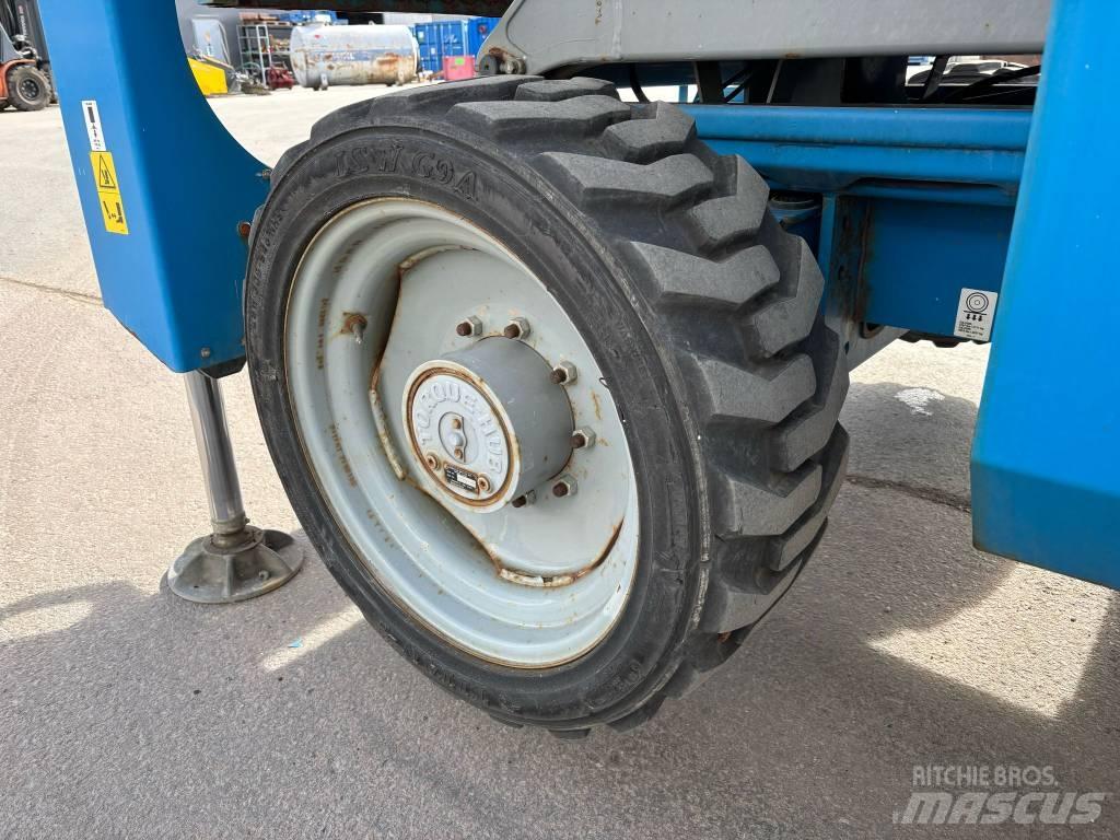 Genie GS 4390 RT Saxlifte