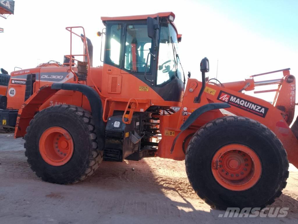 Doosan DL 300-5 Læssemaskiner på hjul