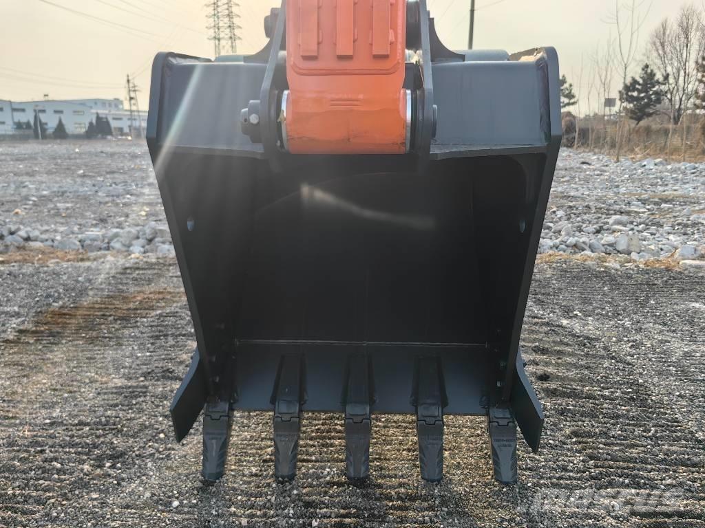 Doosan DX225 Gravemaskiner på larvebånd
