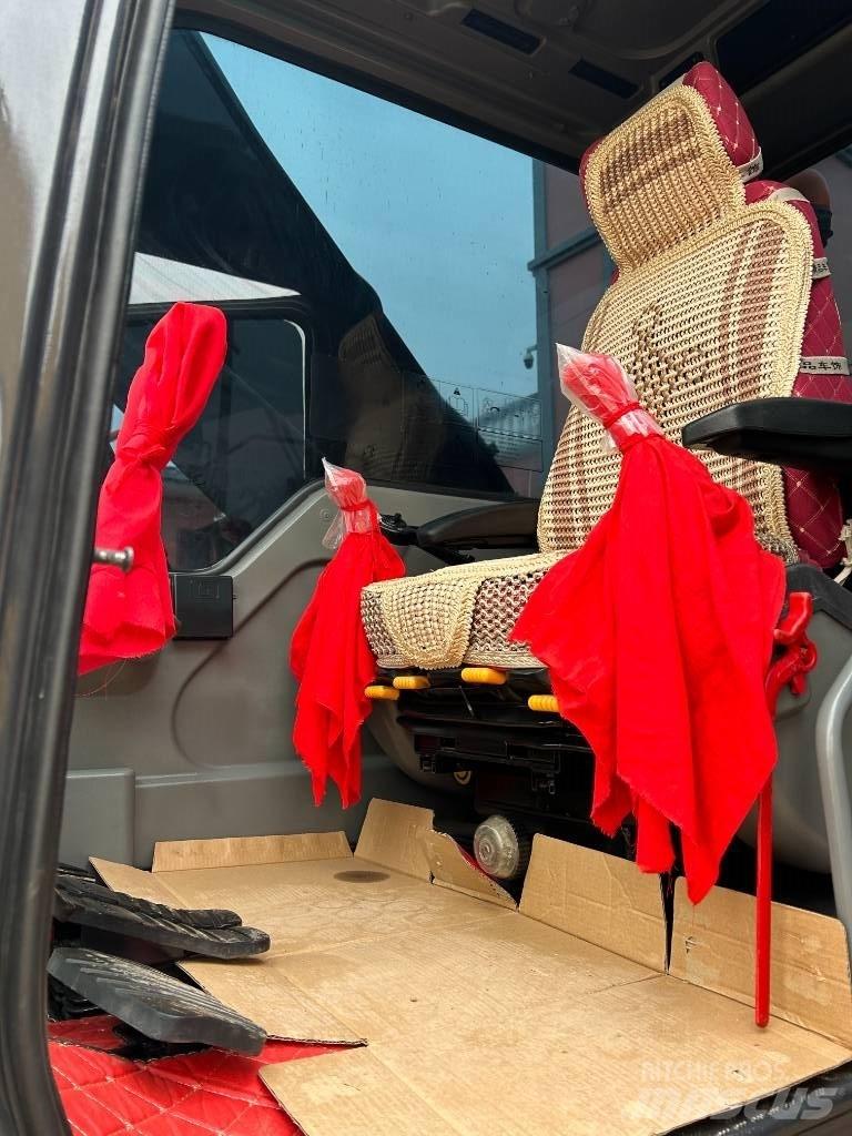 Volvo EC 240 Gravemaskiner på larvebånd
