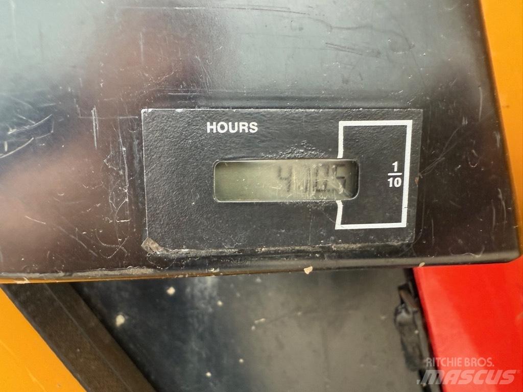 JCB HT D5 Bælte-tipvogn