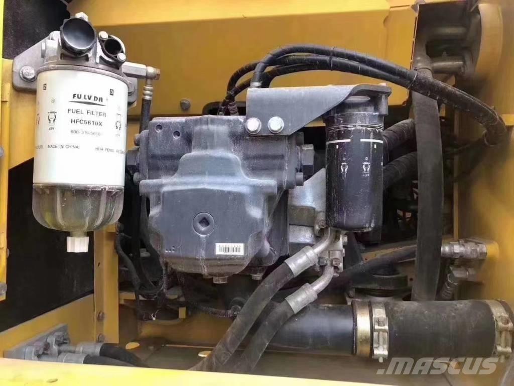 Komatsu PC 240 Gravemaskiner på larvebånd