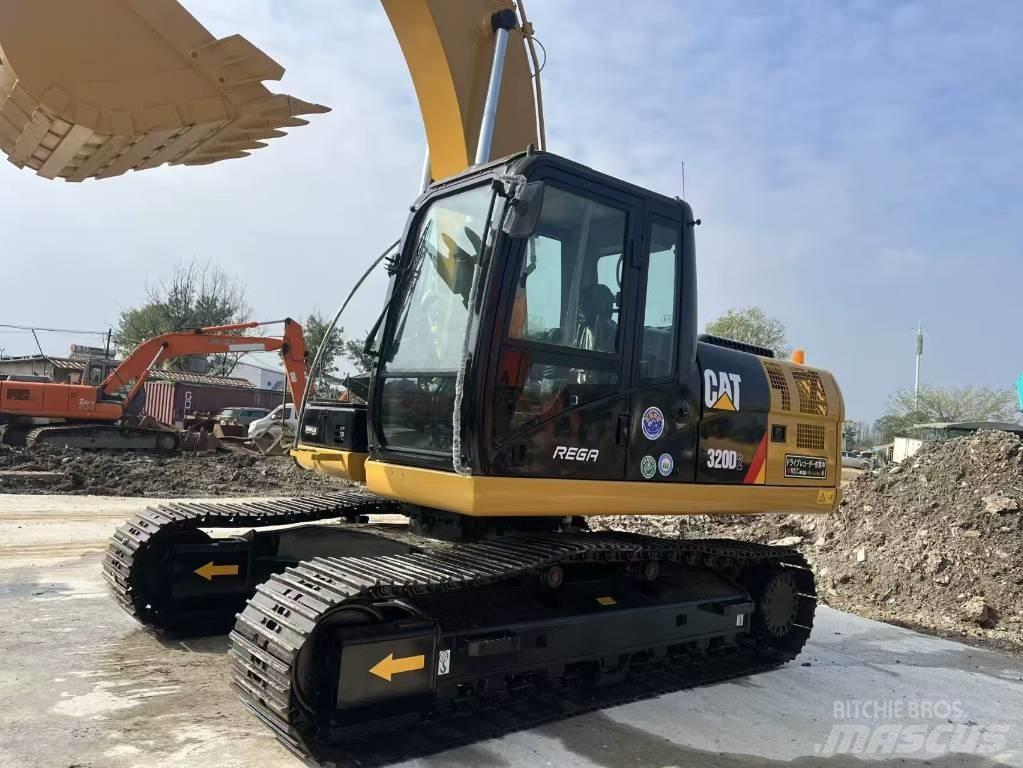 CAT 320 D Gravemaskiner på larvebånd