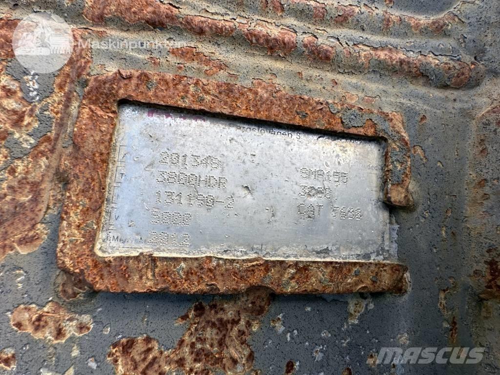 CAT 374 F L Gravemaskiner på larvebånd