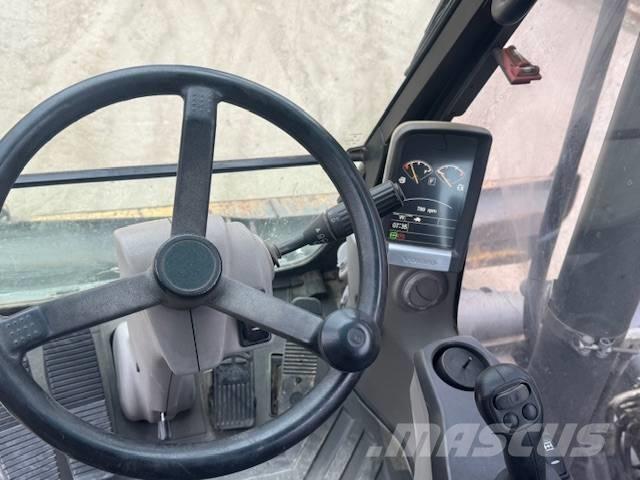 Volvo EW 140 C Gravemaskiner på hjul