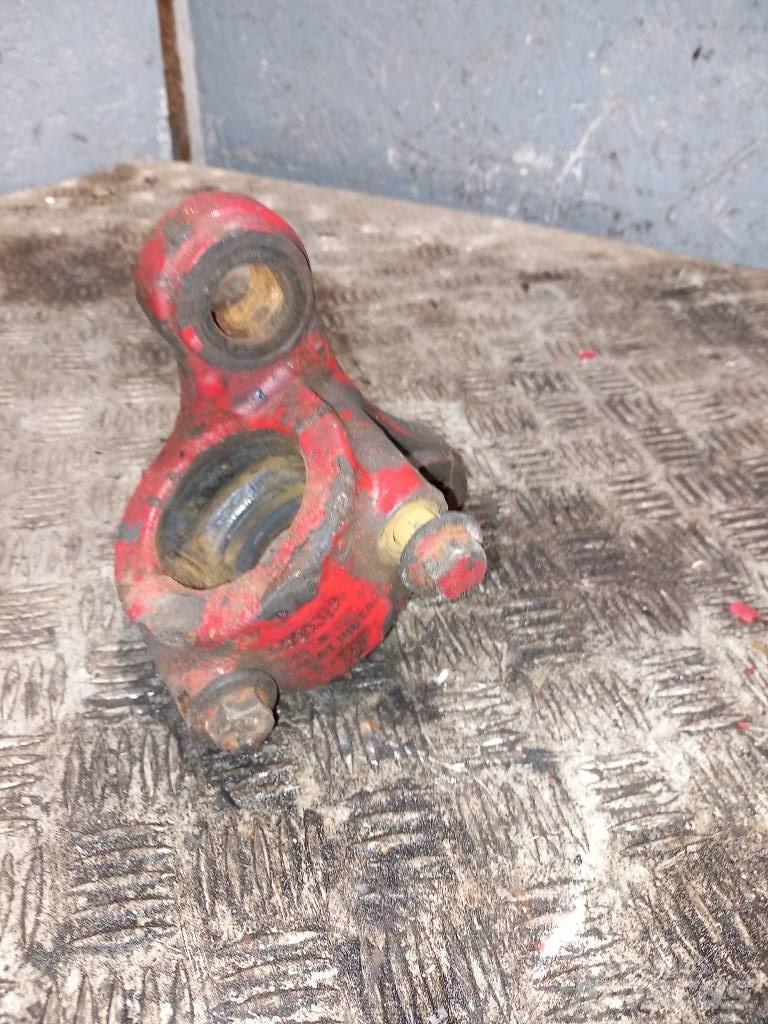 Volvo FH 12 3173988 Chassis og suspension