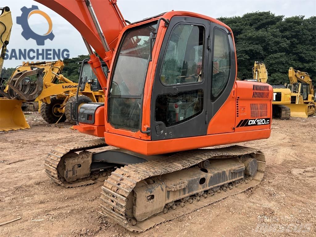 Doosan DX 120 Midi-gravemaskiner 7t - 12t