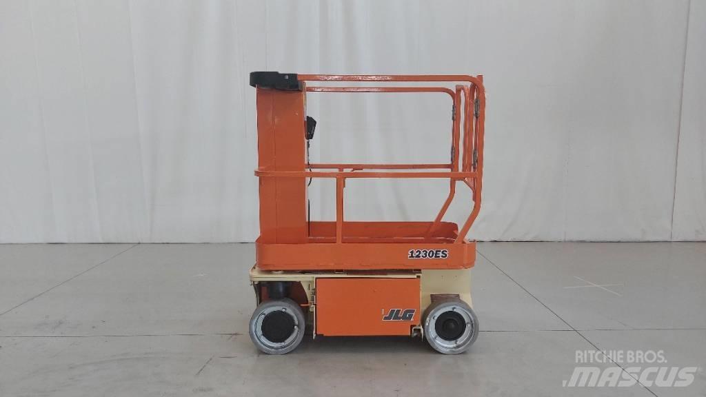 JLG 1230 ES Saxlifte
