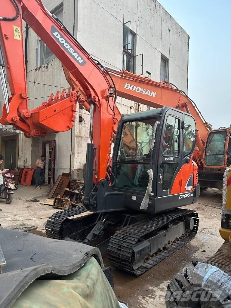 Doosan DX 60 Minigravemaskiner