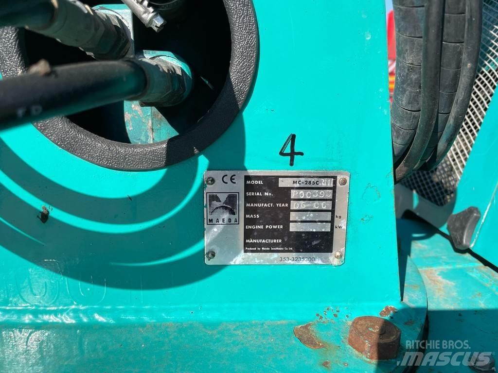 Maeda MC285C RME Kraner på larvebånd