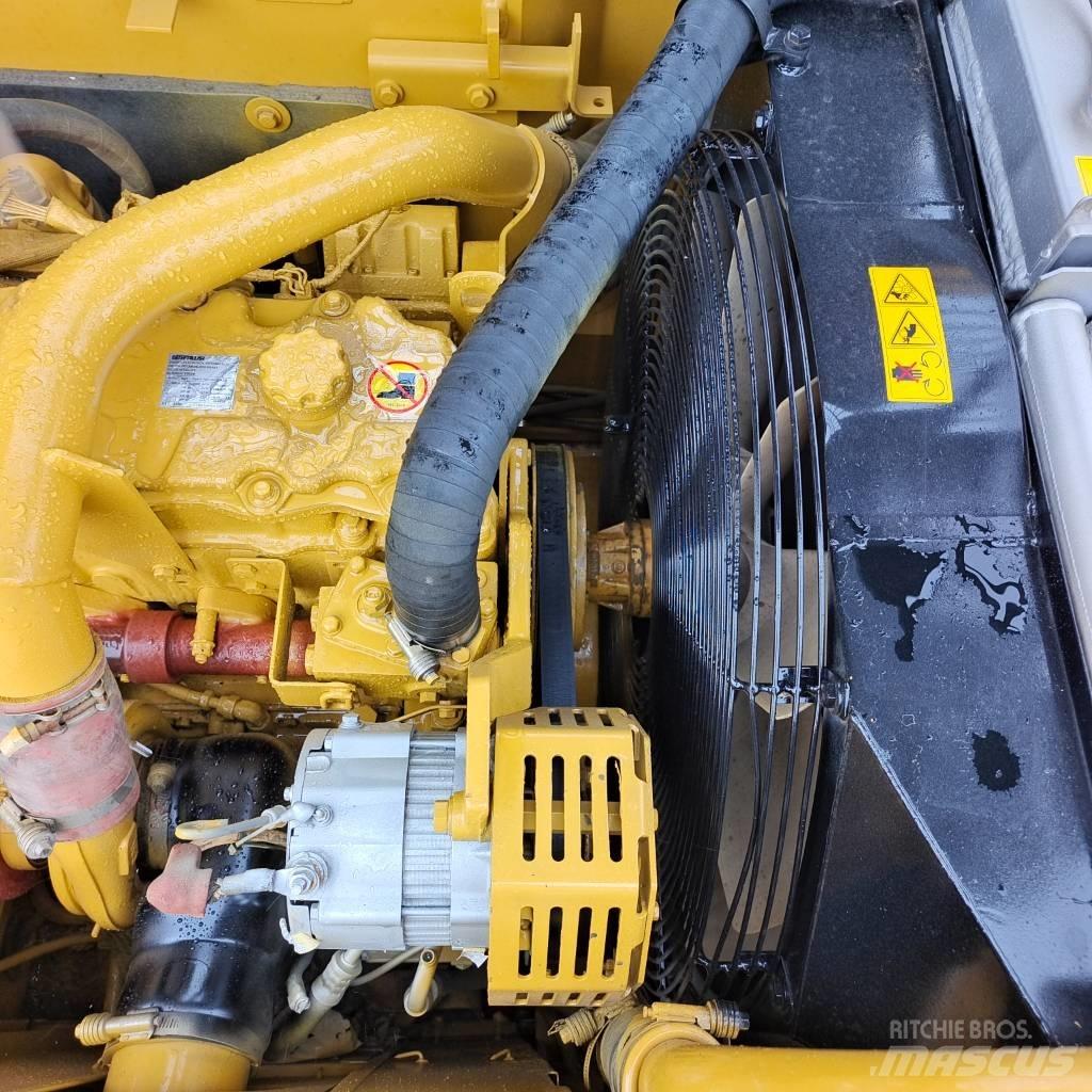 CAT 320 D L Gravemaskiner på larvebånd