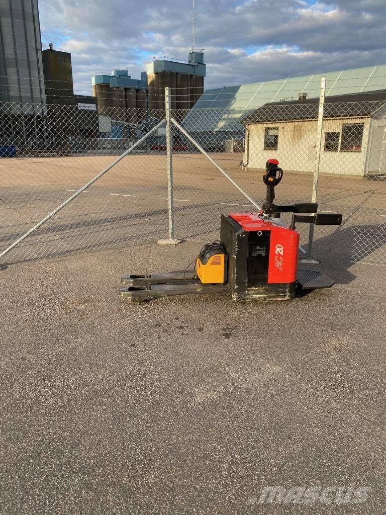 Heli CBD 20 El-palleløftere med platform