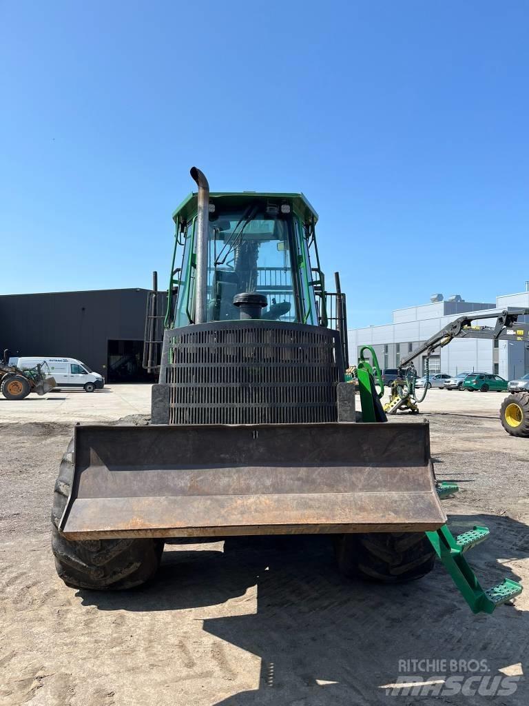 John Deere 1110D Udkørselsmaskiner
