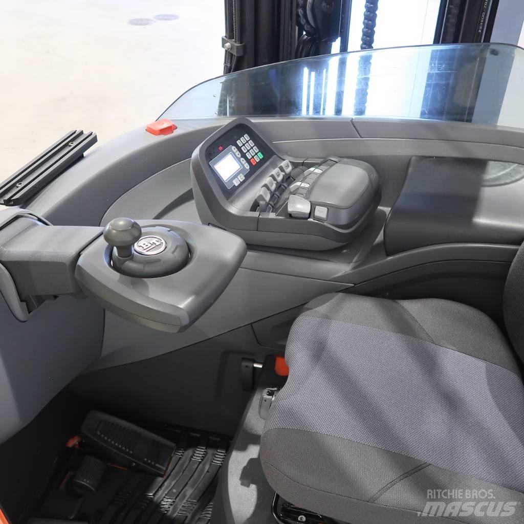 BT RRE200E Reachtruck