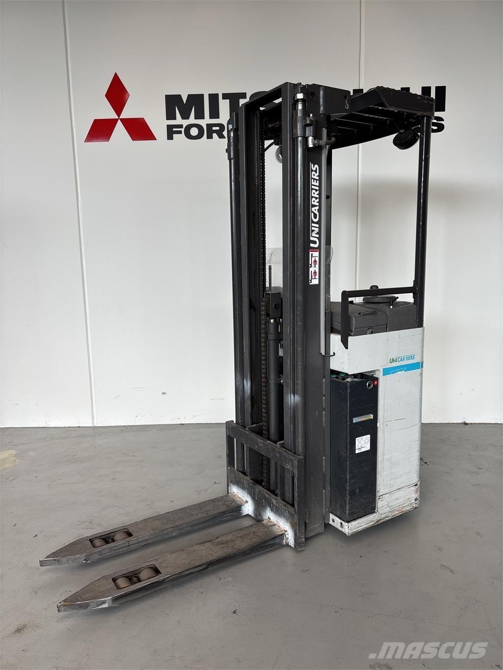 Atlet A160 Selvkørende stablere