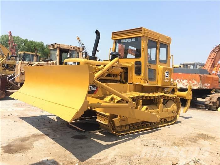 CAT D 6 D Bulldozer på larvebånd