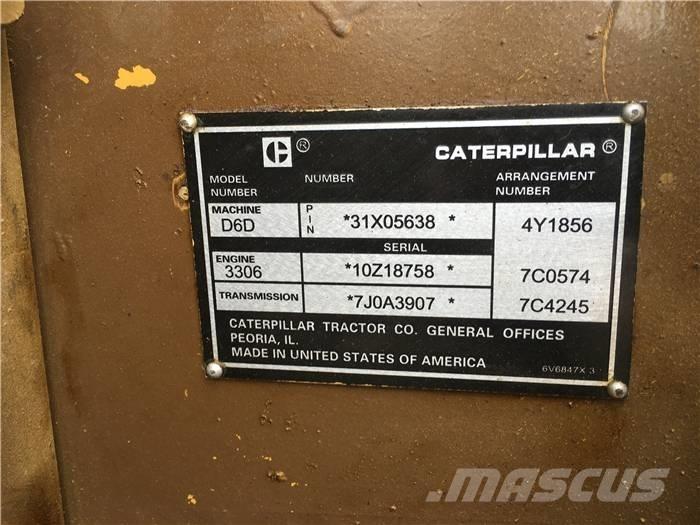 CAT D 6 D Bulldozer på larvebånd