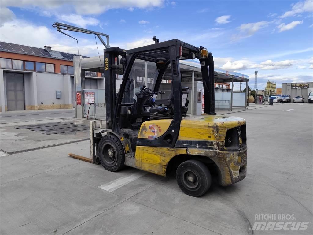 Yale GDP35VX Diesel gaffeltrucks