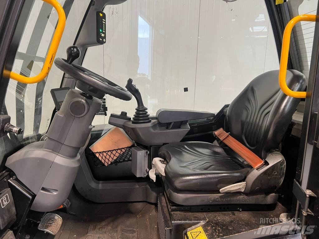 JCB TLT30-19D-2WD Diesel gaffeltrucks