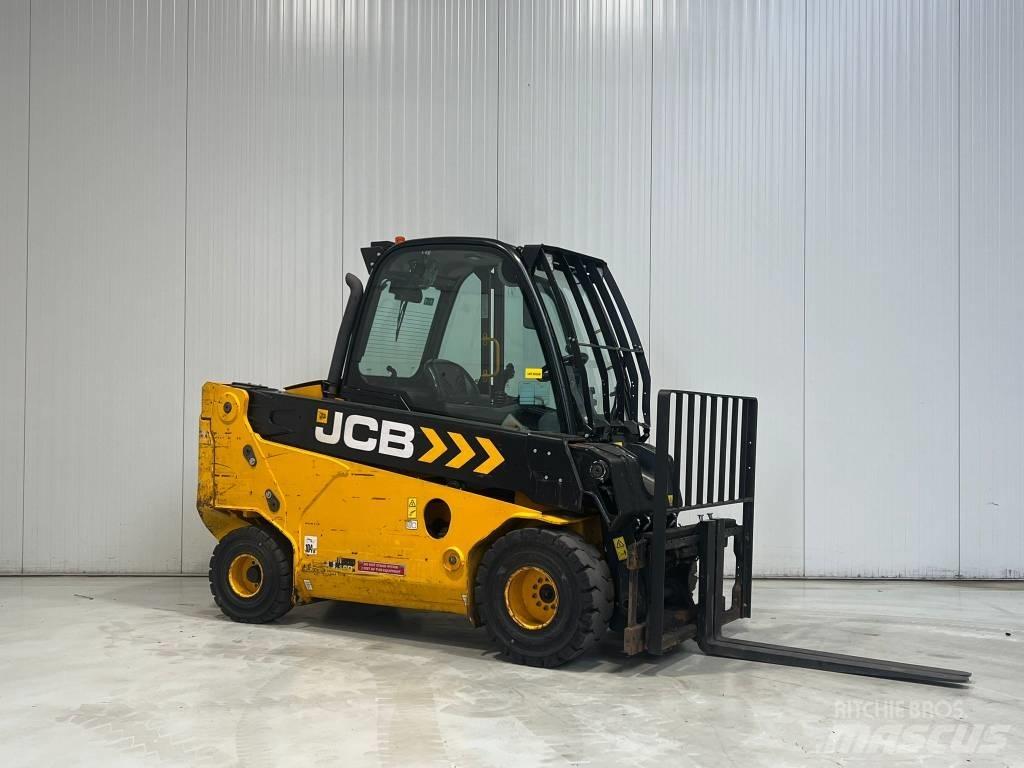 JCB TLT30-19D-2WD Diesel gaffeltrucks