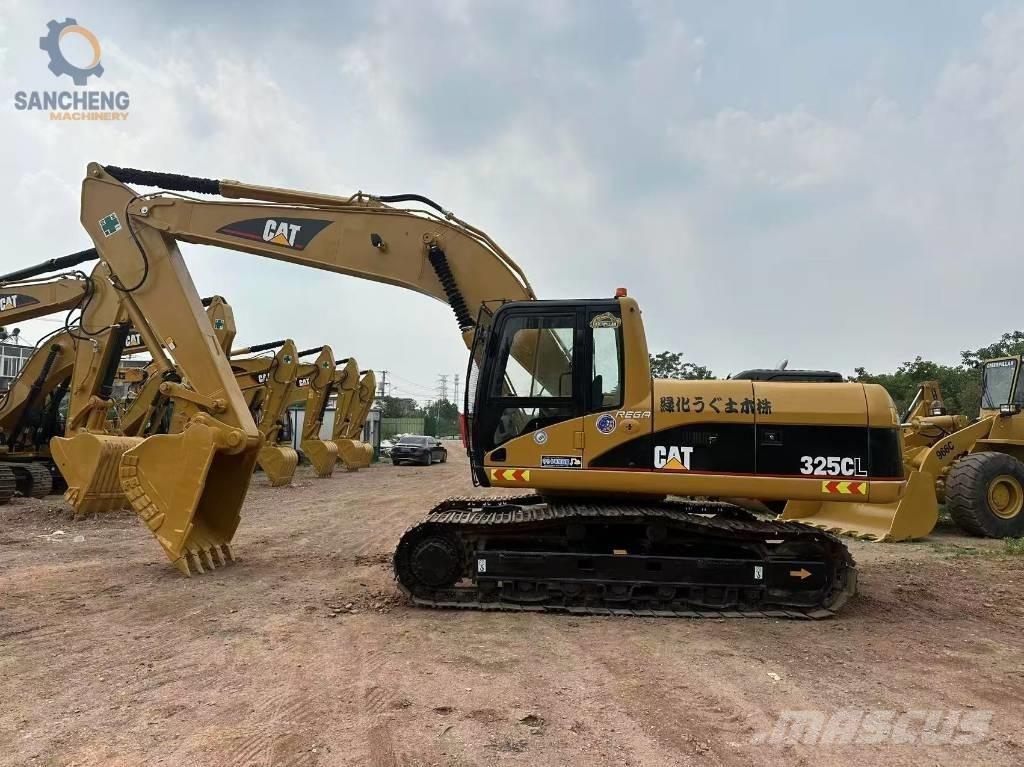 CAT 325 CL Gravemaskiner på larvebånd
