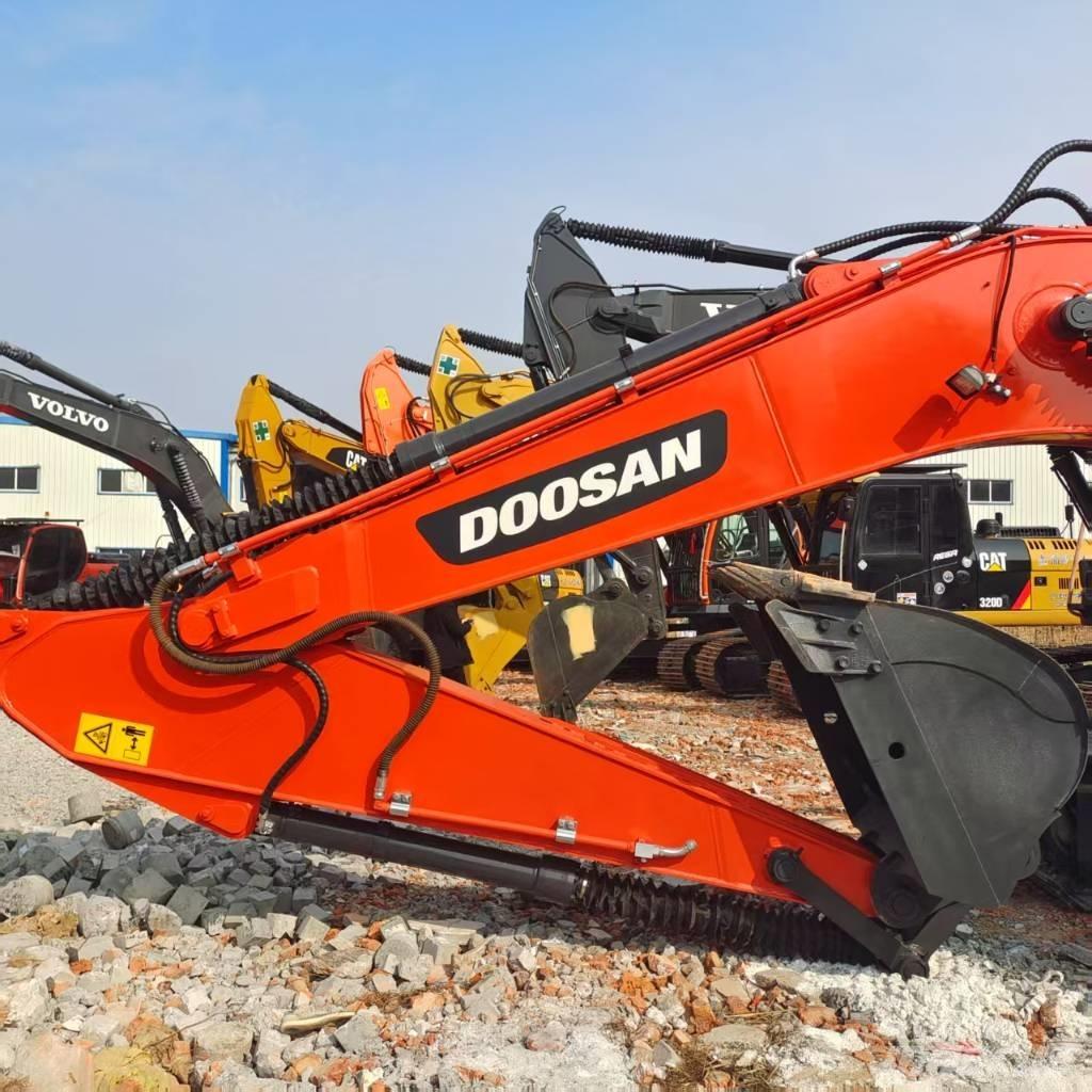 Doosan DX 225 LC Minigravemaskiner