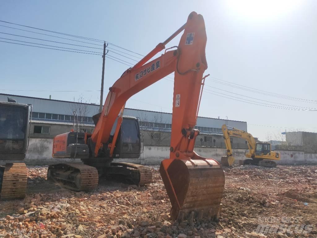 Hitachi ZX 240 Gravemaskiner på larvebånd