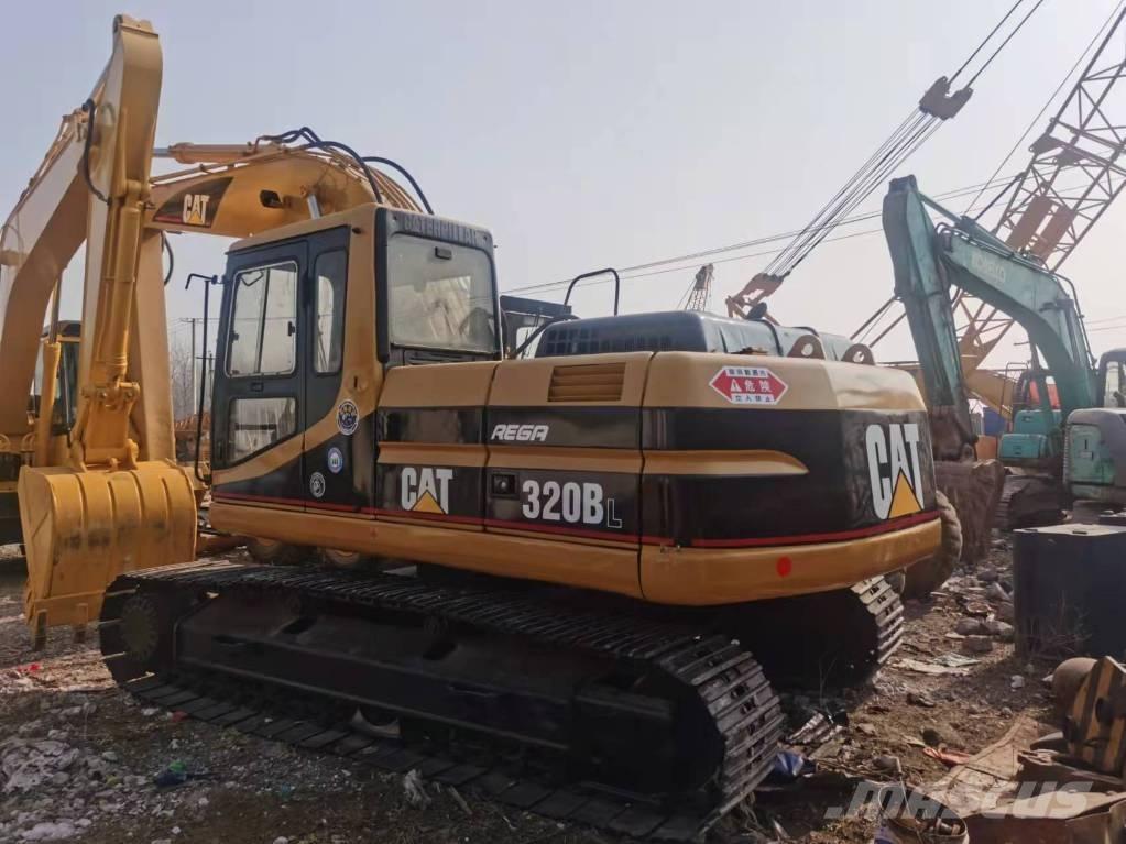 CAT 320BL Gravemaskiner på larvebånd