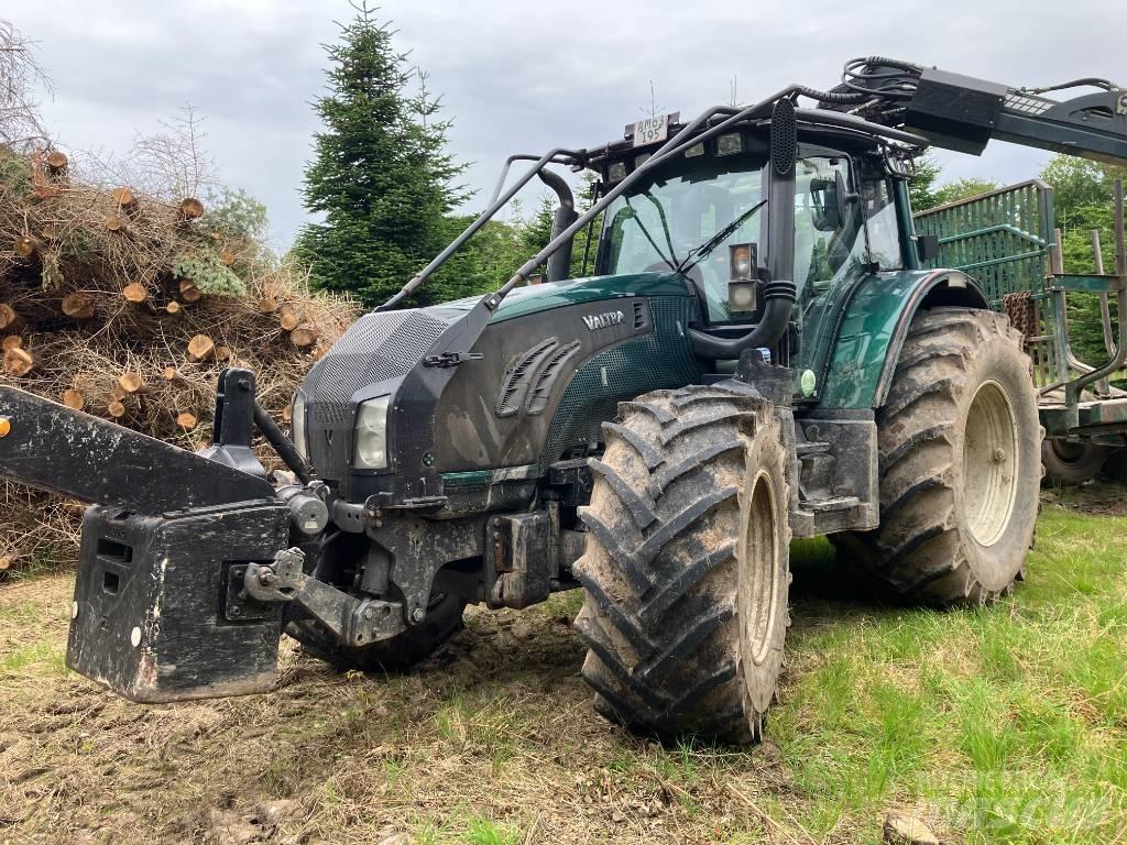 Valtra T 213 V Skovbrugstraktorer