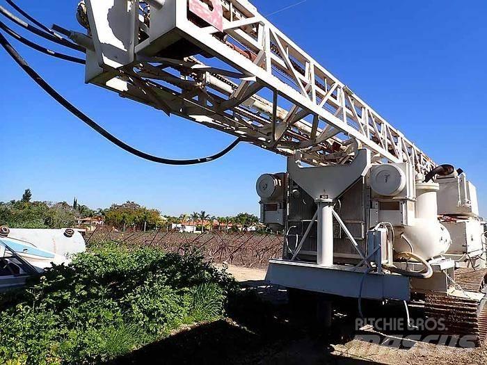 DrilTech D40 Overfladeboreudstyr / Borerigge