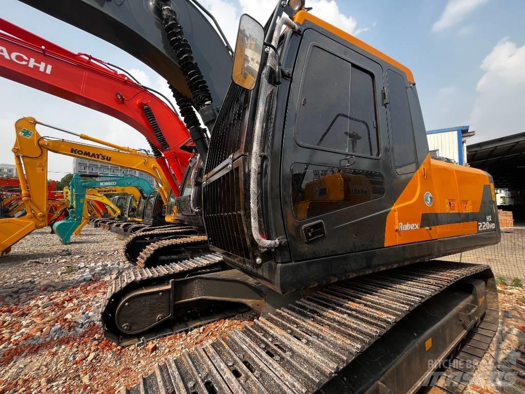 Hyundai HX 220 Gravemaskiner på larvebånd