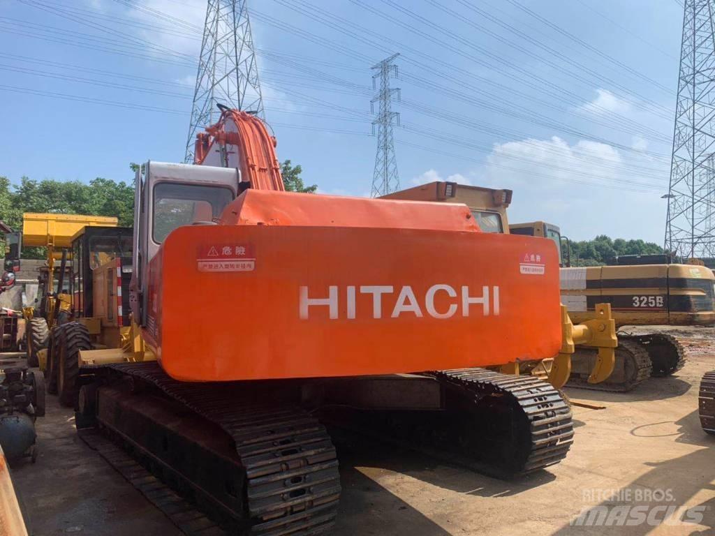 Hitachi EX 300 Gravemaskiner på larvebånd