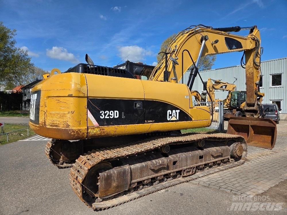 CAT 329DL Gravemaskiner på larvebånd