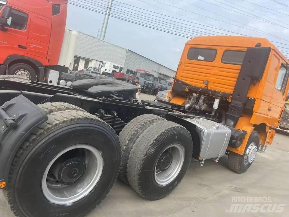 Shacman F3000 6X4 Trækkere