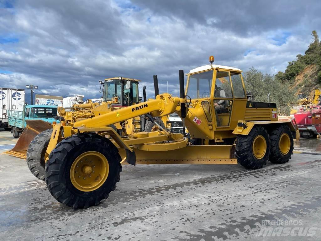 Faun F185C Vejhøvle / Gradere
