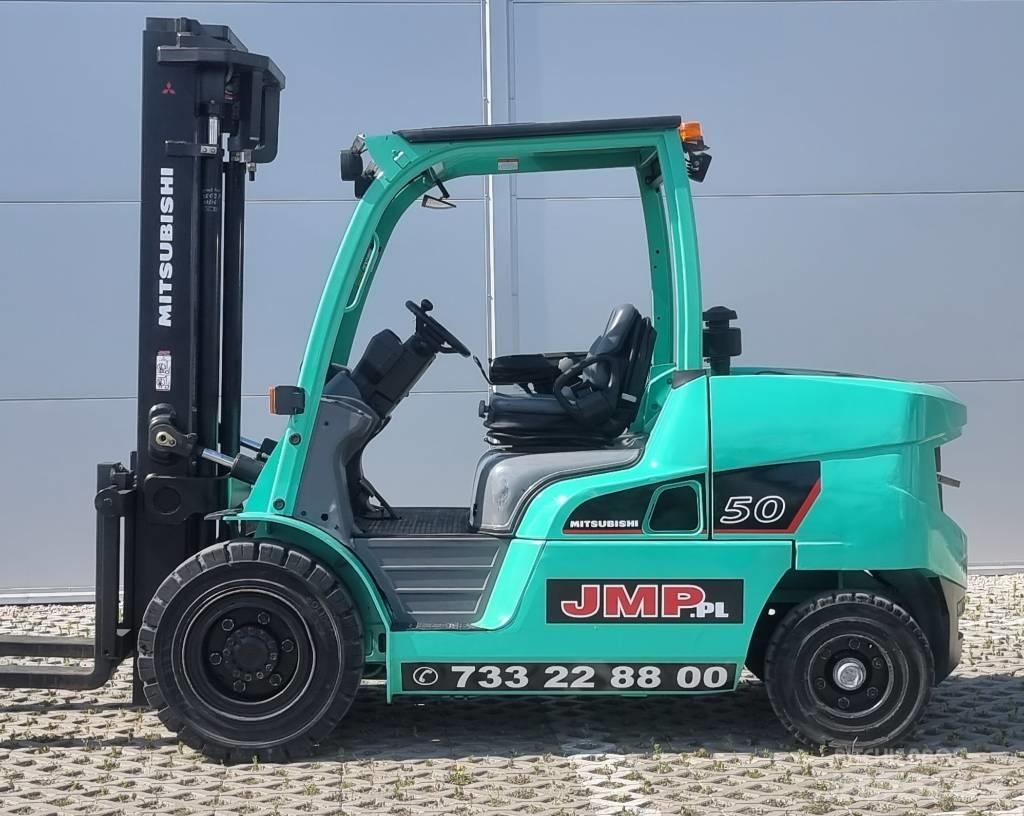 Mitsubishi FD50NT Diesel gaffeltrucks