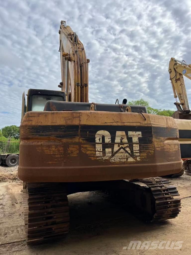 CAT 320 B L Gravemaskiner på larvebånd