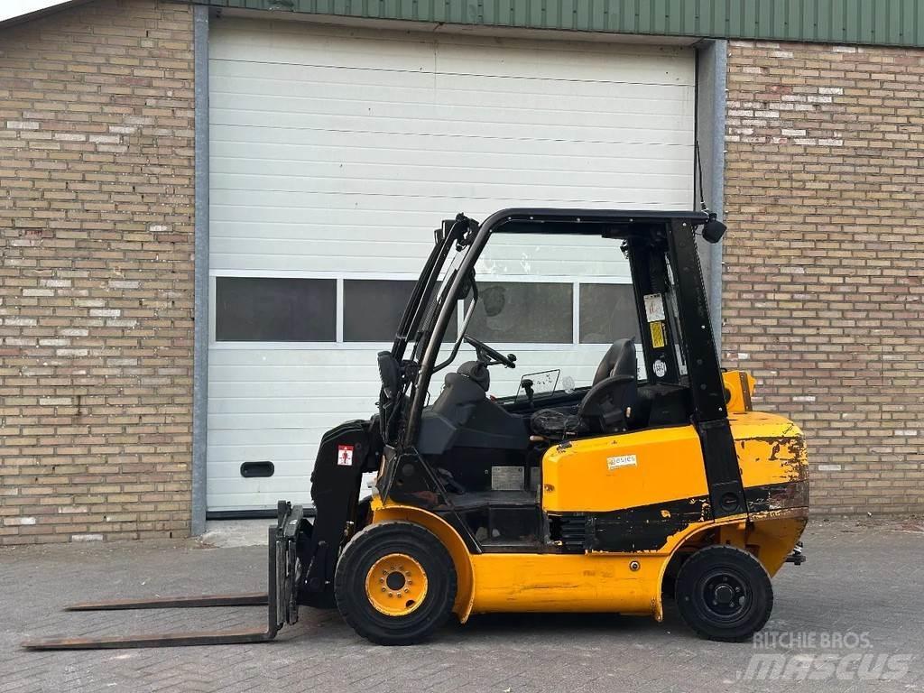 JCB TLT 2,5D Gaffeltrucks - andre